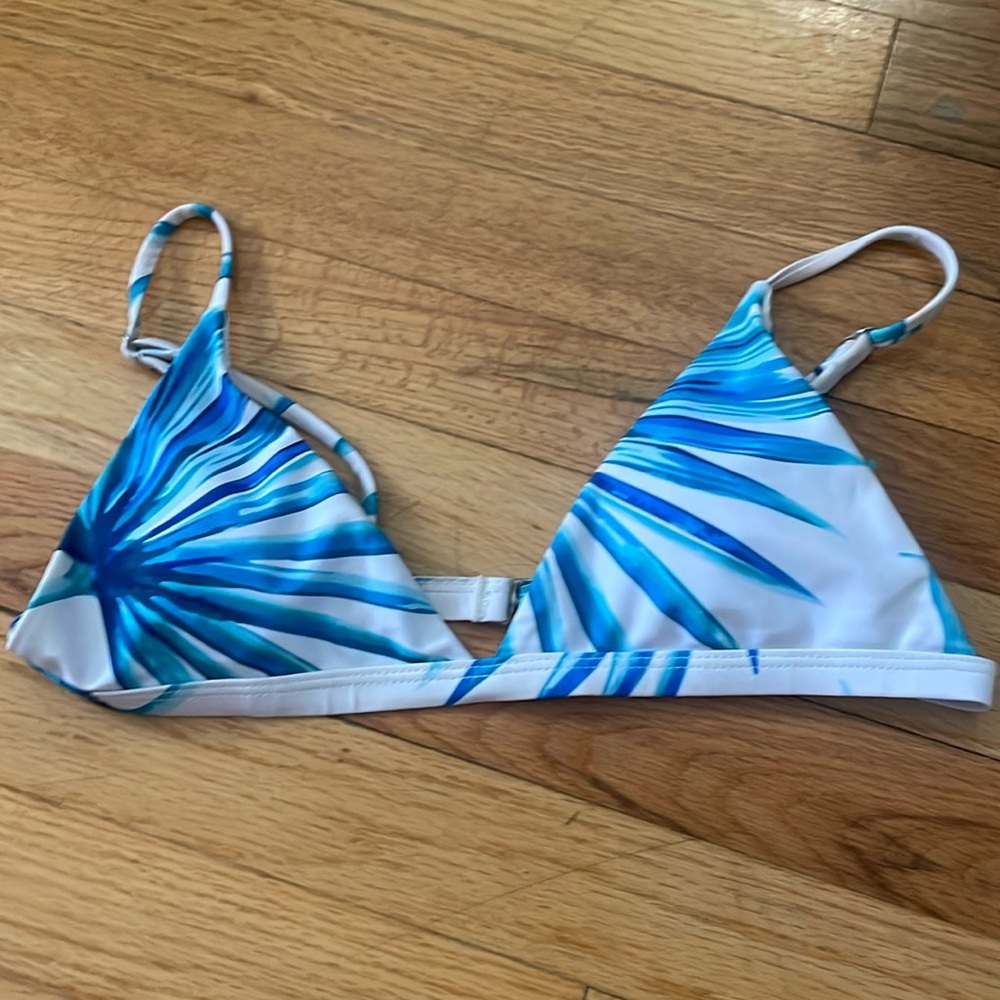 Garage Blue and White patterned bikini top